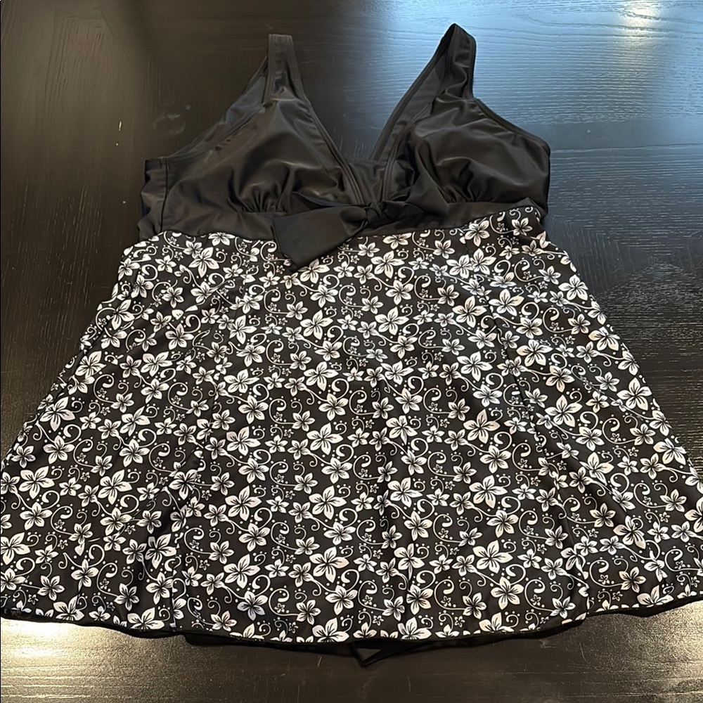 NWOT Black and White Floral Swim Dress